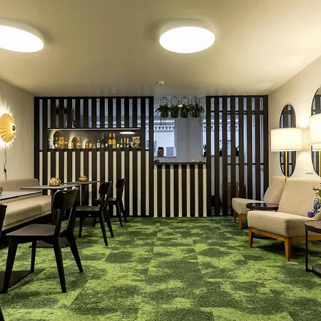 Park Hotel